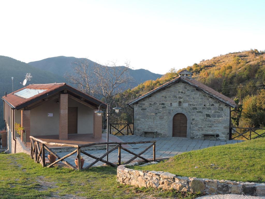 Rifugio Alpi Apuane Hotel Careggine Ngoại thất bức ảnh